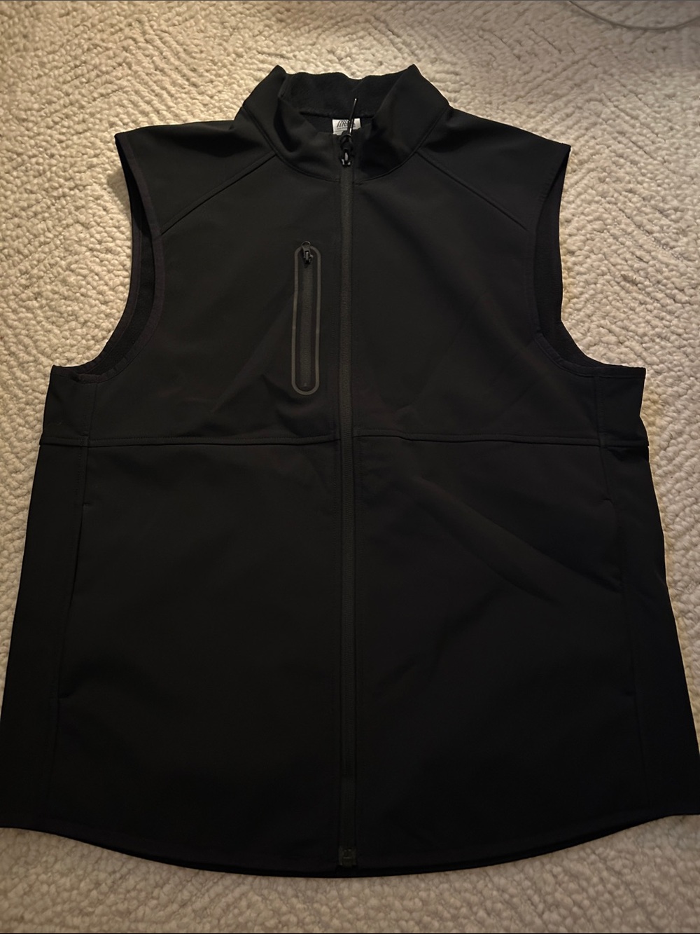 Men's Black Water-Resistant Zip-Up Softshell Vest